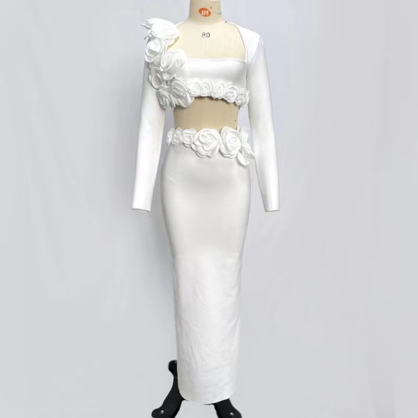White long sleeved floral bandage top long skirt two-piece set