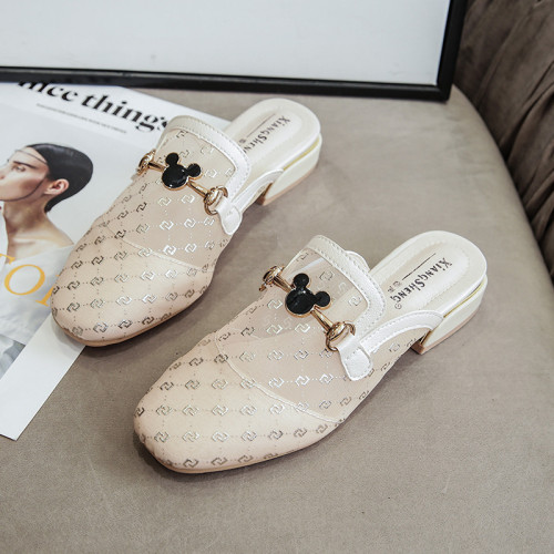 External mesh breathable flat bottomed soft soled toe slippers