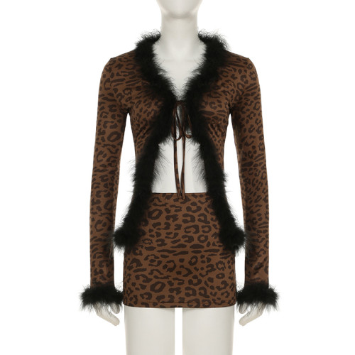Leopard print fur collar patchwork long sleeved cardigan high waisted hip hugging half skirt two-piece set