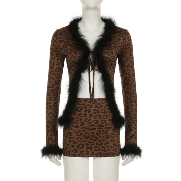 Leopard print fur collar patchwork long sleeved cardigan high waisted hip hugging half skirt two-piece set