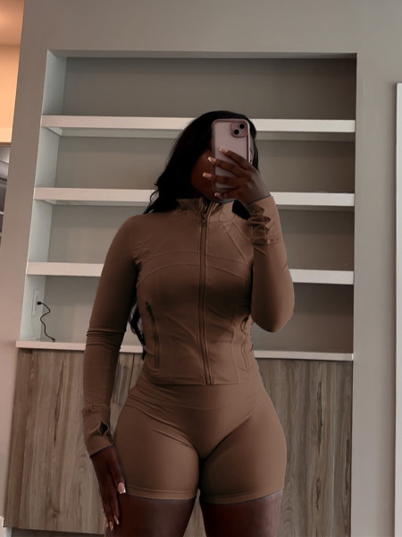 Sports tight fitting long sleeved shorts two-piece set