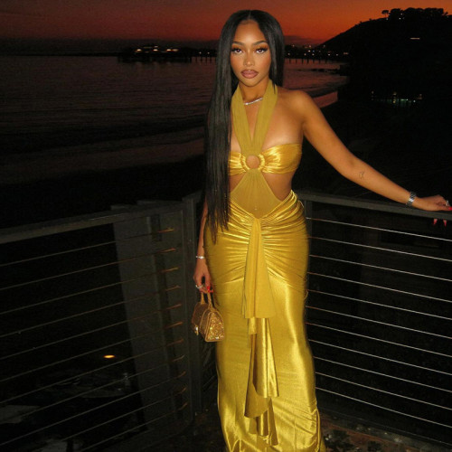 Drawn pleated bright face hanging neck jumpsuit short skirt set