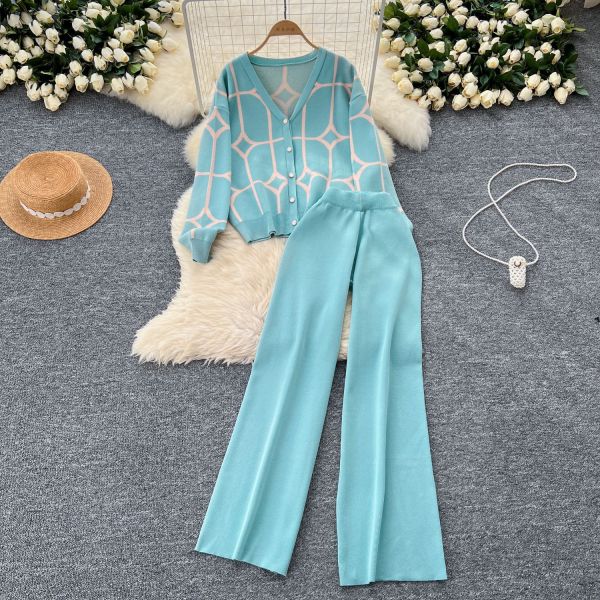 Knitted cardigan with sleeve print and wide leg pants sweater set