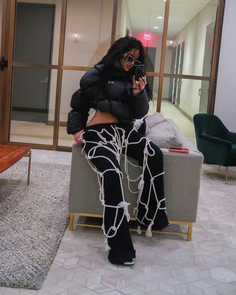 Bundled decorative horn pants (including pockets)