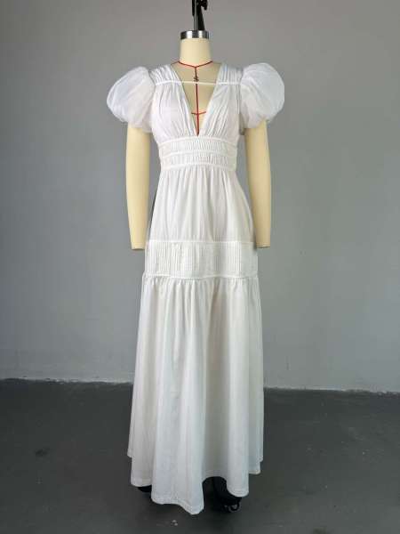 Hollow out bubble sleeves, waist cinching, pleated mid length dress