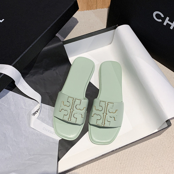 Ladies' one to one large flat slippers