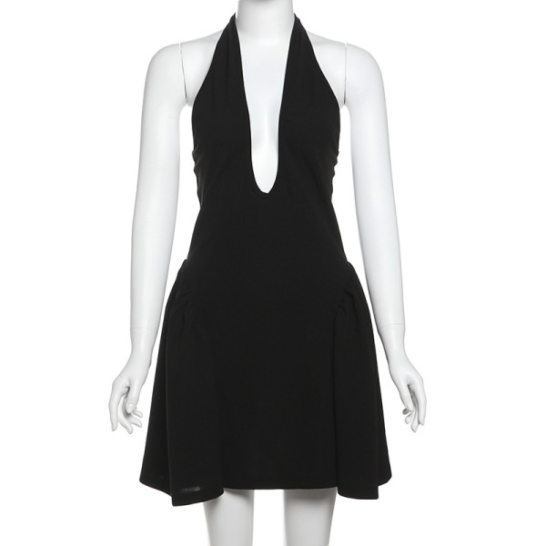 Deep V-neck backless hanging neck dress