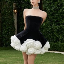 Strapless three-dimensional floral jumpsuit short skirt Strapless three-dimensional floral jumpsuit short skirt