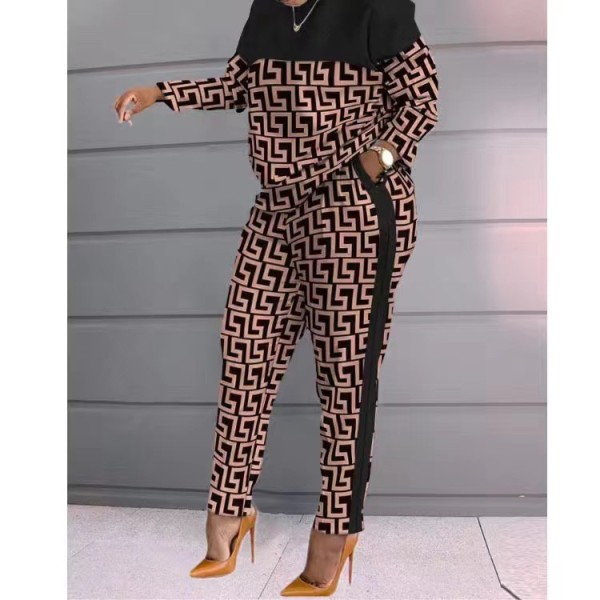 Color blocking plaid splicing long sleeved two-piece set