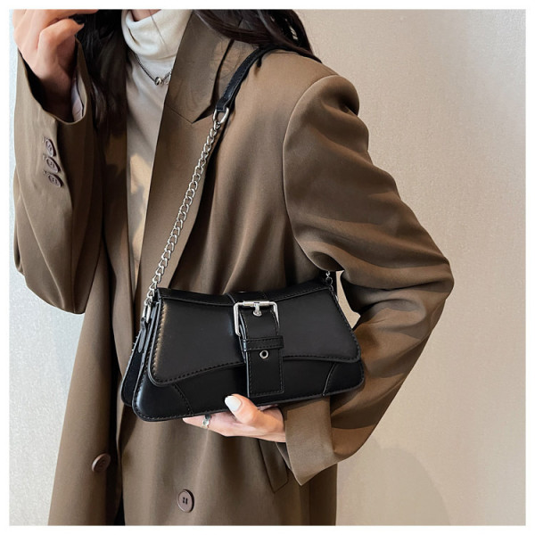 Chain armpit bag diagonal cross small square bag