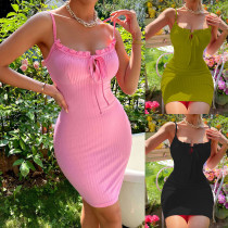 One neck slim fit shoulder hugging suspender dress One neck slim fit shoulder hugging suspender dress