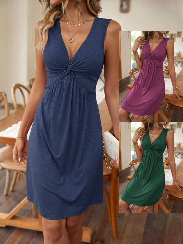 Knitted knotted pleated waist cinching dress