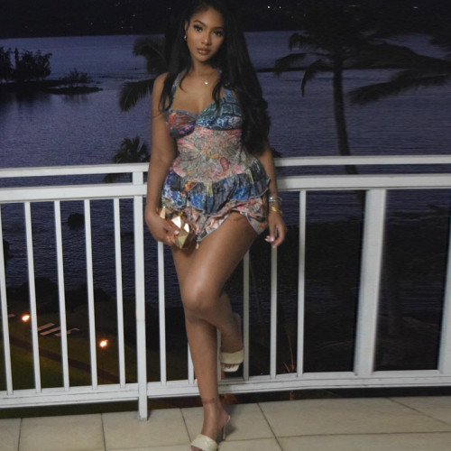 Lotus leaf edge A-line skirt with hanging neck and exposed back short dress