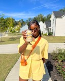Two pieces of sleeveless top, wide leg pants