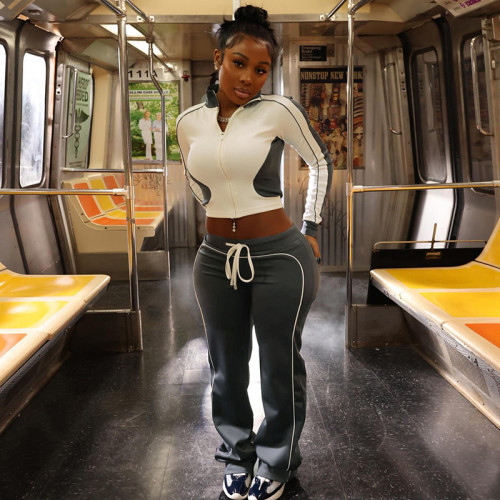 Stand up collar fitness top, sports jacket, shorts set