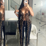 Hanging neck, exposed back, tied straps, mesh vest