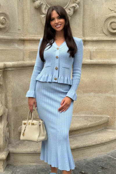 V-neck knitted cardigan half skirt two-piece set