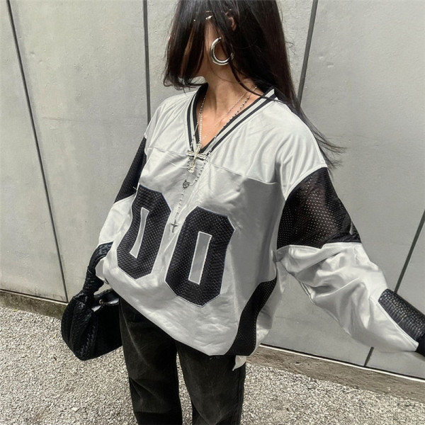 Letter contrasting splicing knitted T-shirt