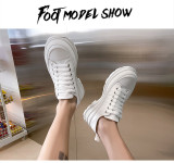 Thick soled low cut canvas shoes