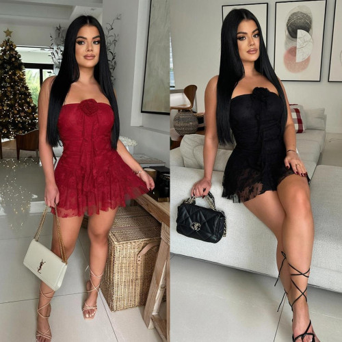 Strapless lace short jumpsuit
