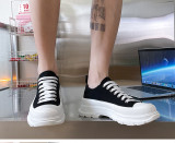 Thick soled low cut canvas shoes