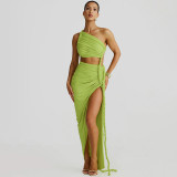 Single shoulder strapless backless hollow tied pleated dress