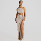 Single shoulder strapless backless hollow tied pleated dress