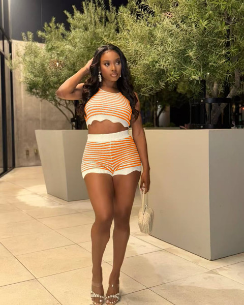 Color blocking knitted shorts short sleeved set