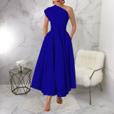 Sleeveless sloping collar waist cinching large swing dress