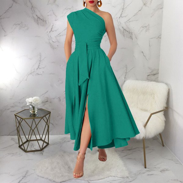 Sleeveless sloping collar waist cinching large swing dress