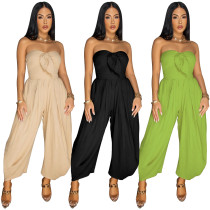 Solid color jumpsuit with wrapped chest collar