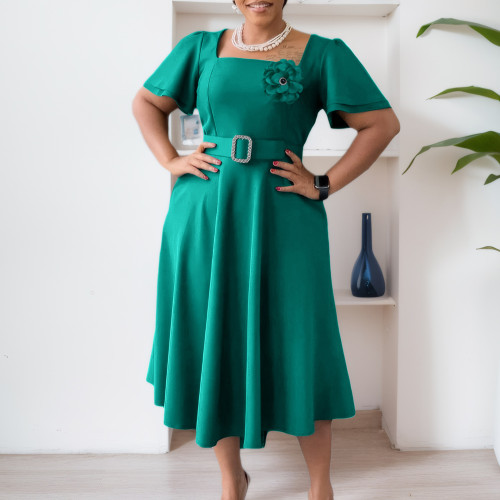 Square neck solid color high waist and large swing dress