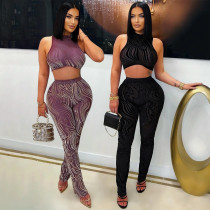 Round neck sleeveless short top paired with pencil pants two-piece set