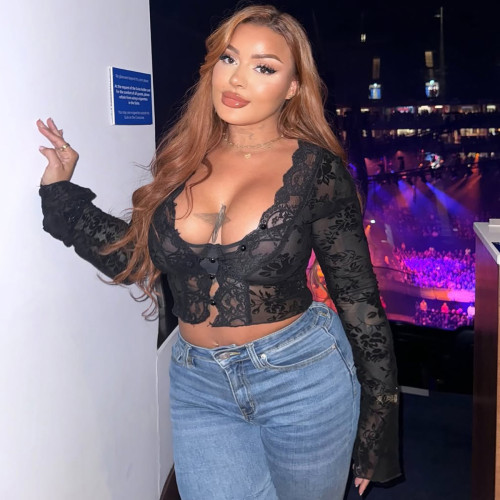 Lace cardigan button exposed navel long sleeved top