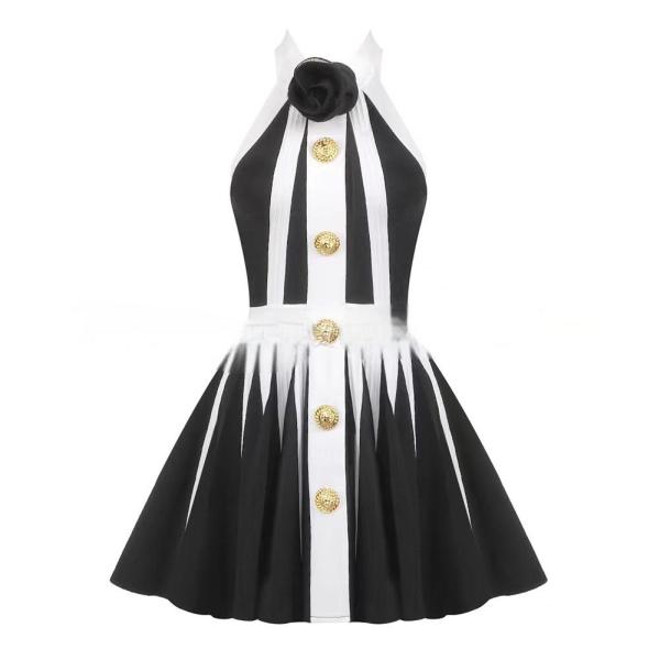 Hanging neck vest skirt, waist cinched sleeveless knitted jacquard dress