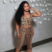 Hanging neck leopard print sequin large exposed backpack hip five quarter pants set Hanging neck leopard print sequin large exposed backpack hip five quarter pants set