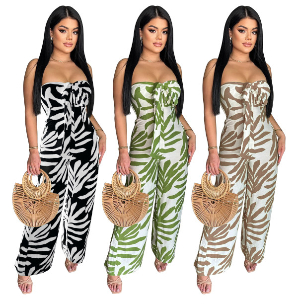 Embracing printed chest hugging collar slim fit jumpsuit