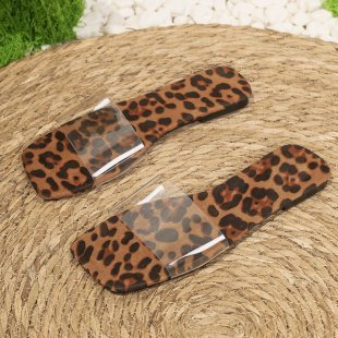 Flat bottomed women's shoes, comfortable and versatile beach sandals