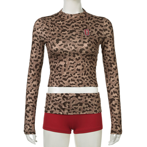Leopard print patchwork contrasting round neck long sleeved pullover T-shirt