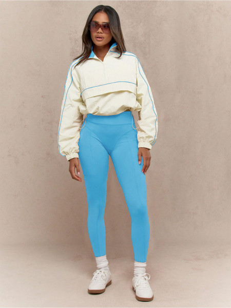 Drawstring waist nylon top yoga pants two-piece set