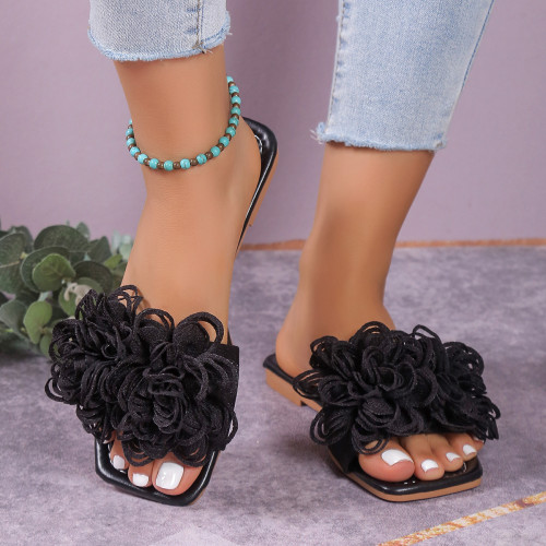 Oversized beach shoes with floral flat slippers