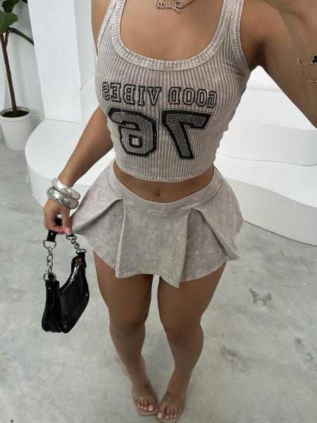 Letter pit stripe tight fitting short vest top pleated short skirt set