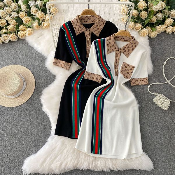 Striped contrasting lapel short sleeved knitted dress