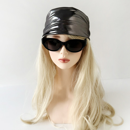 Retro square scarf wrapped around chest and hip-hop style silk scarf