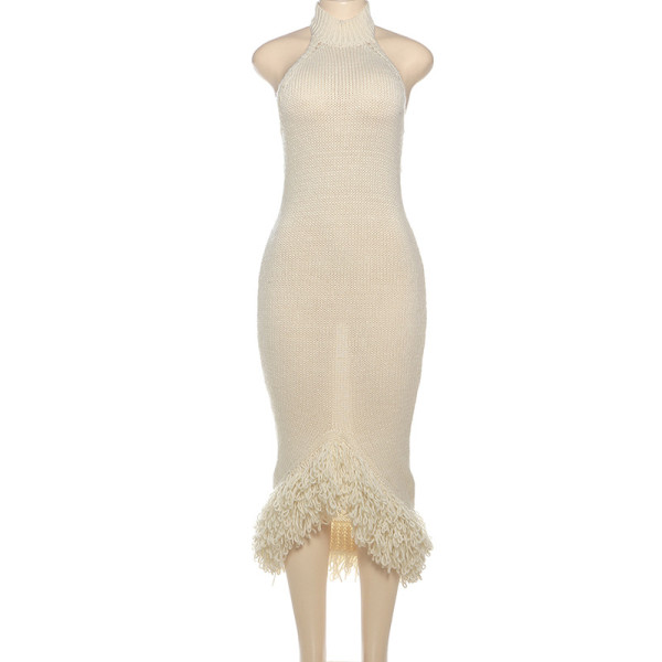 Hanging neck, exposed back, high waist, wrapped buttocks, woolen dress