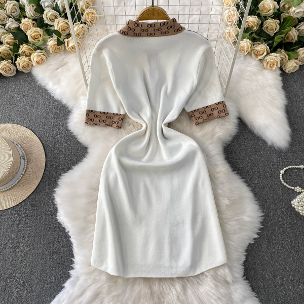 Striped contrasting lapel short sleeved knitted dress