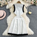 Slim fit sleeveless patchwork pleated knitted vest dress