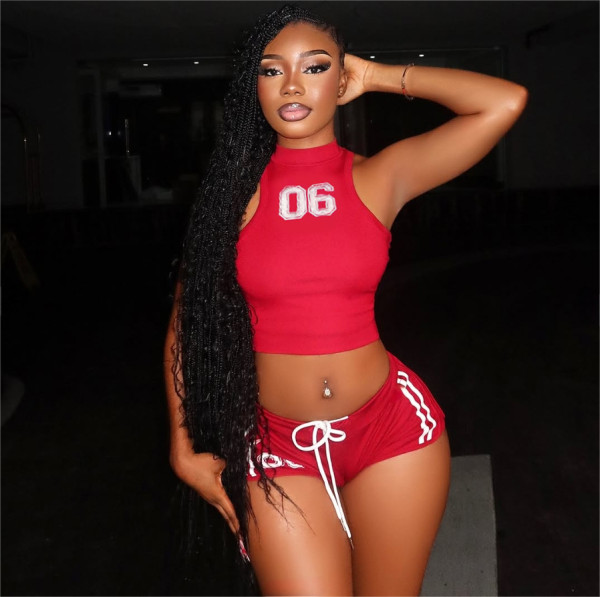 Tank top shorts sports suit