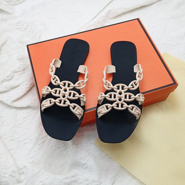 Chain PVC toe clamp beach three belt sandals