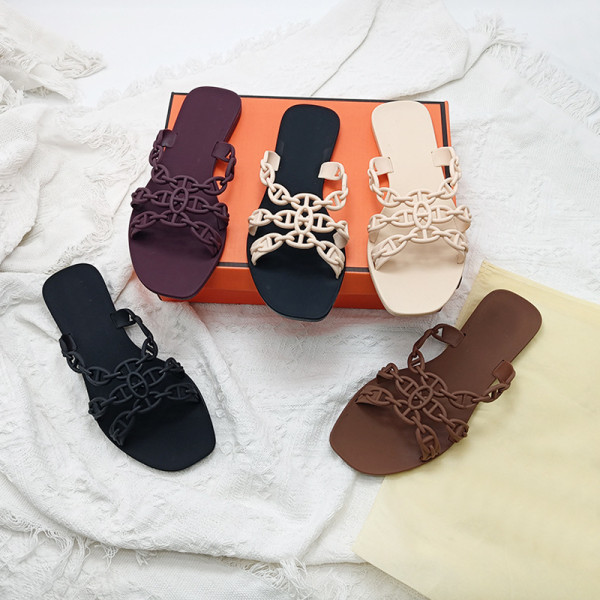 Chain PVC toe clamp beach three belt sandals